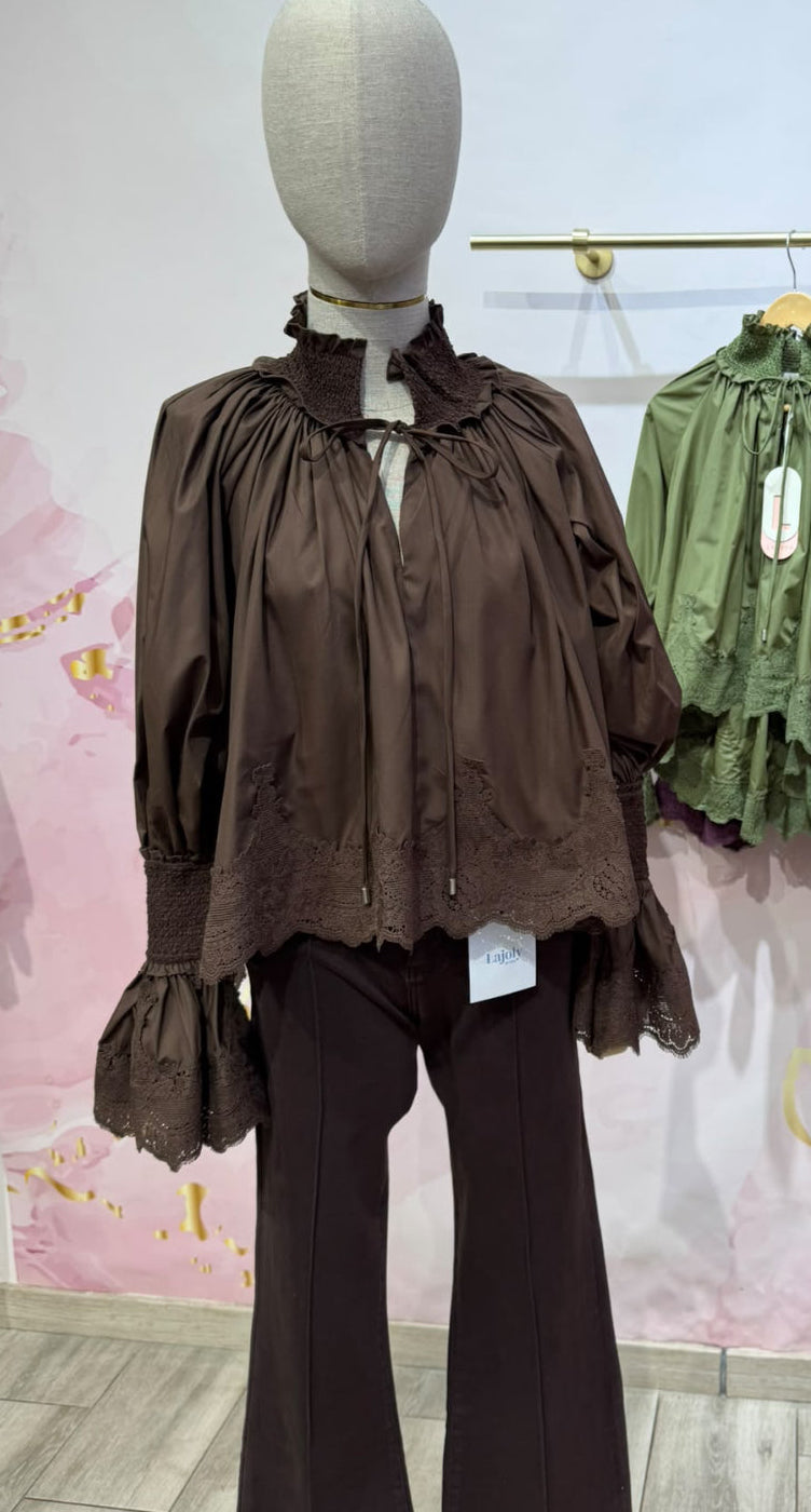 BLUSA AMELIA MARRÓN