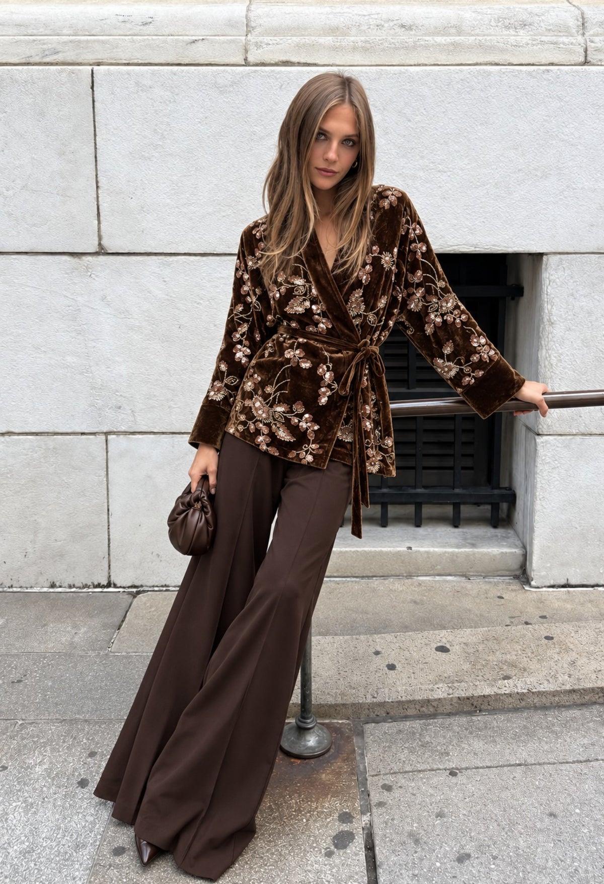CHAQUETA KIMONO DE TERCIOPELO PREMIUM PAULETTE COLOR MARRÓN